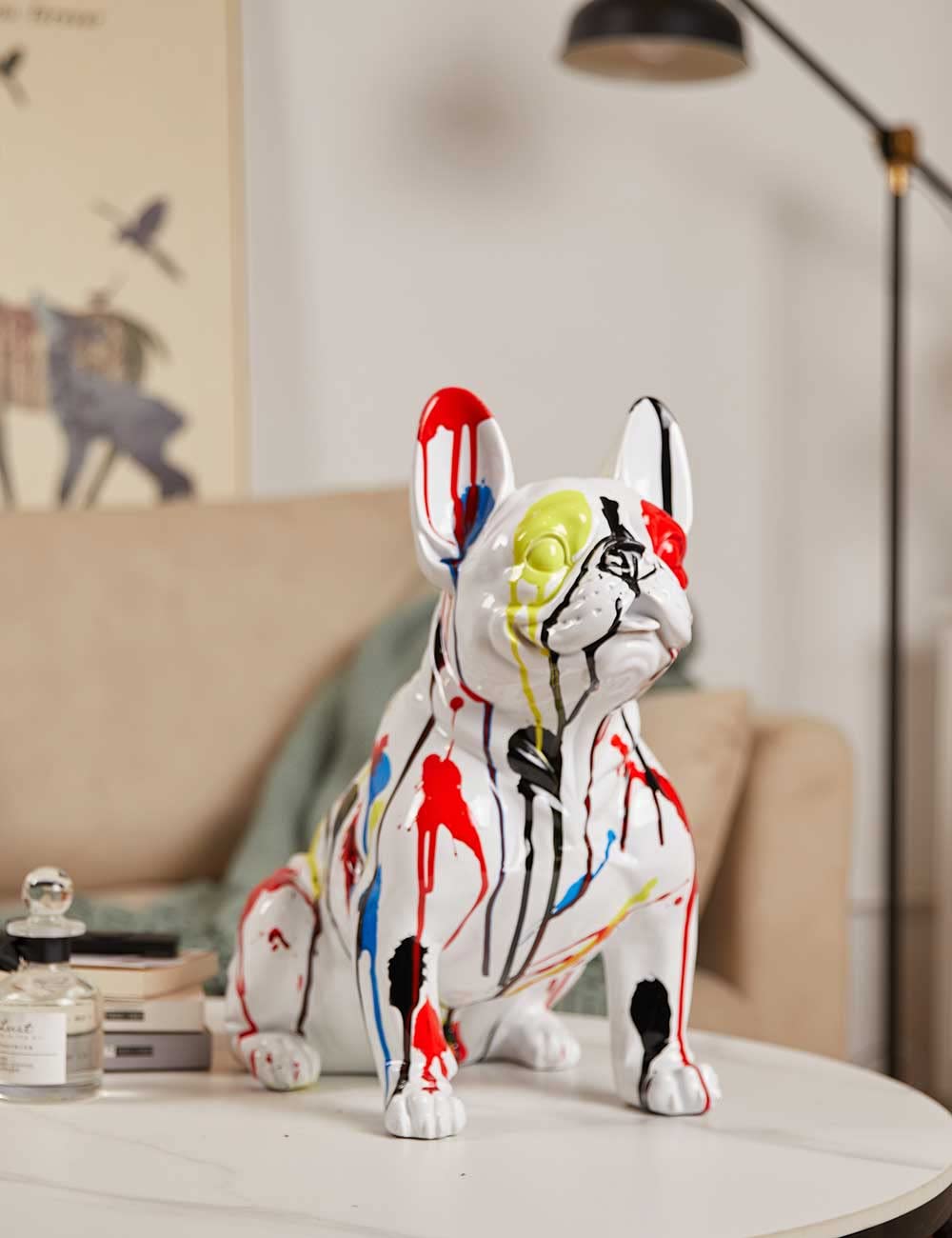 Escultura de Bulldog francés pintada a mano