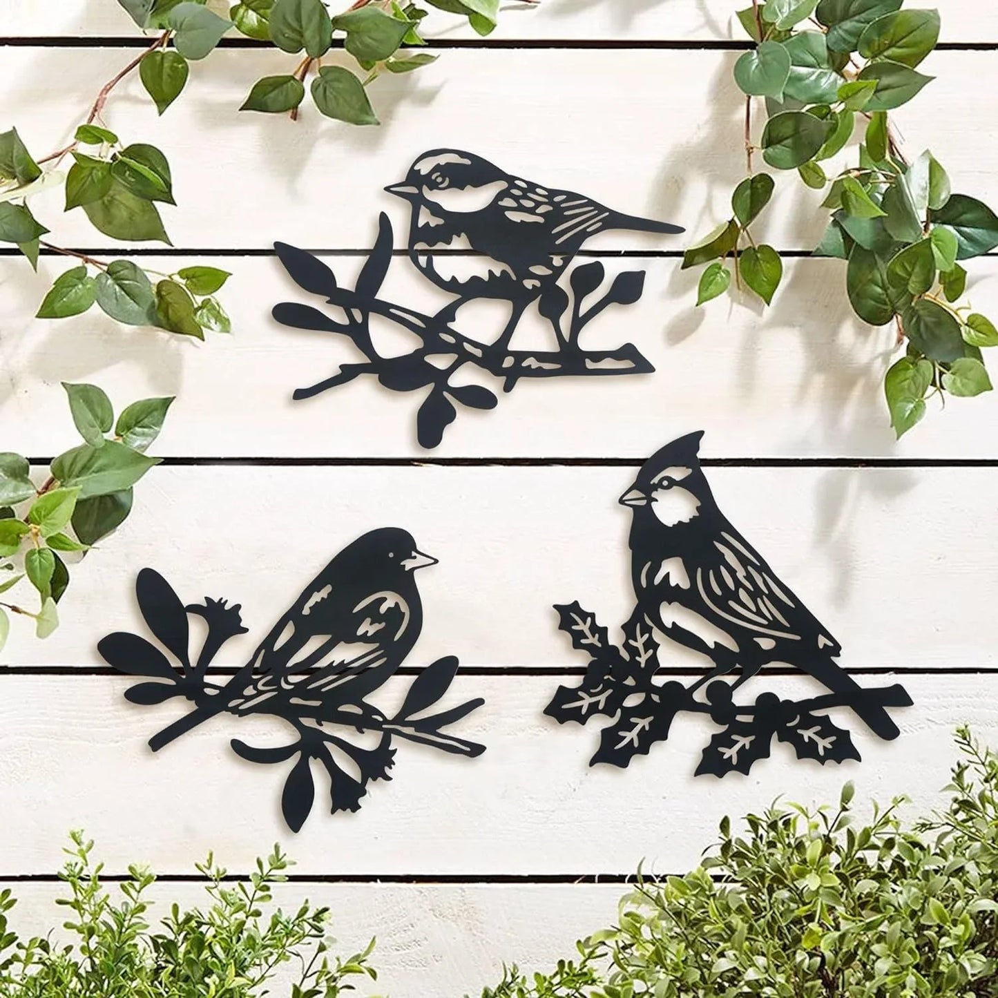Aves de Metal en Relieve – Arte Decorativo para Interior