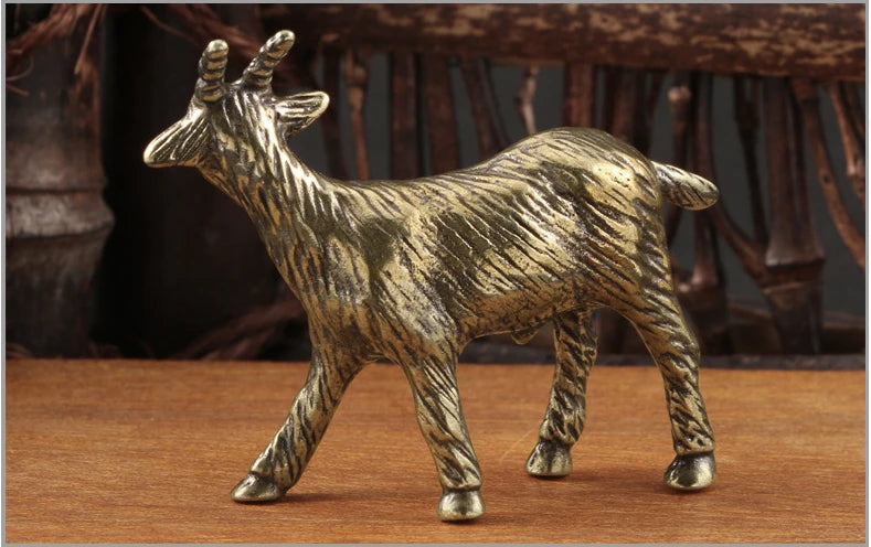 Cabra de Latón Ancestral – Miniatura Coleccionable de Animal Art