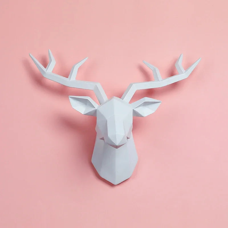 Deer Geometry™ – Escultura 3D de Ciervo en Resina para Pared (Exclusivo AnimalArtBuy®)