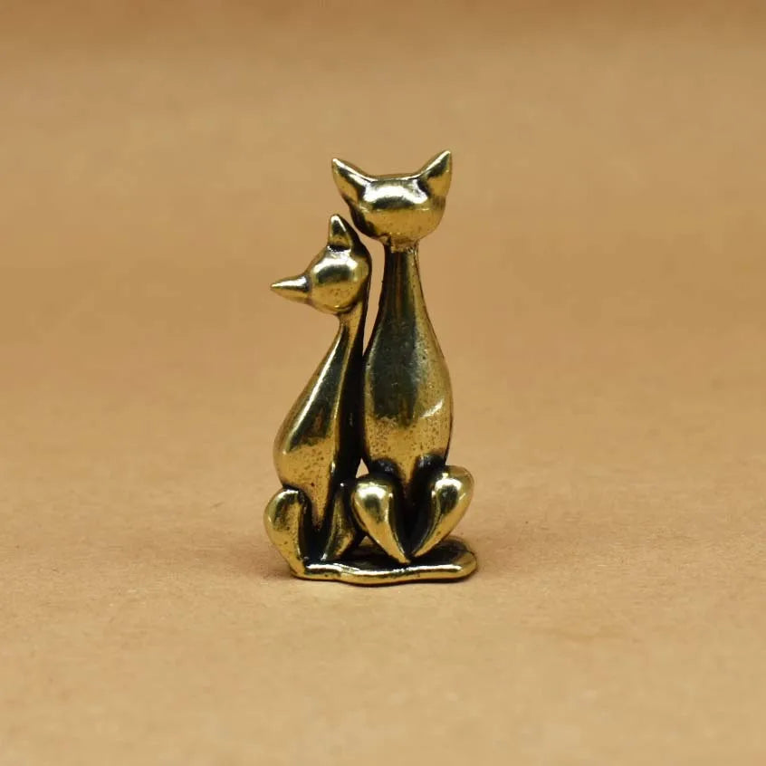 Pareja de gatos de latón – Doble encanto en miniatura | Animalium Laton Art