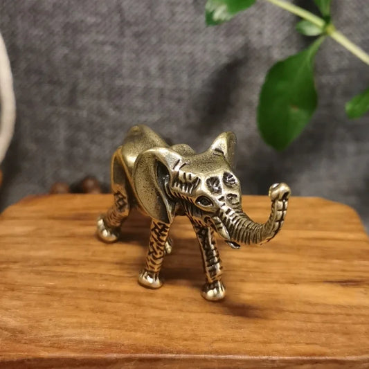 Elefante de Latón Sagrado – Miniatura Coleccionable de Animal Art