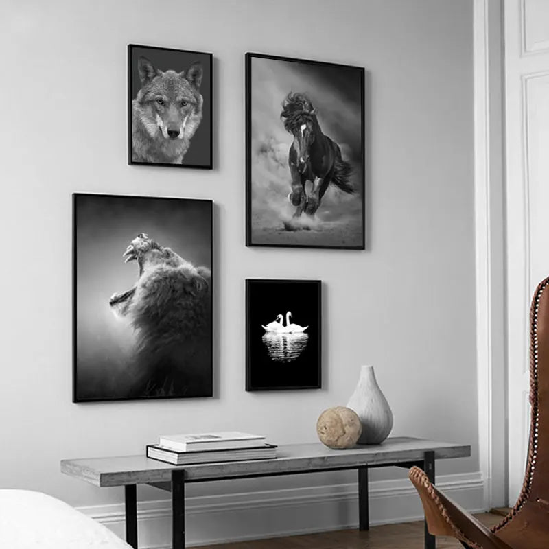 Sombras Salvajes – Colección en Blanco & Negro By Animal Art