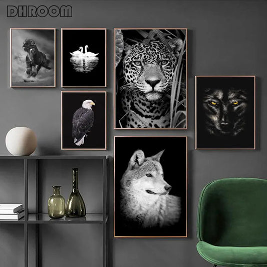 Sombras Salvajes – Colección en Blanco & Negro By Animal Art